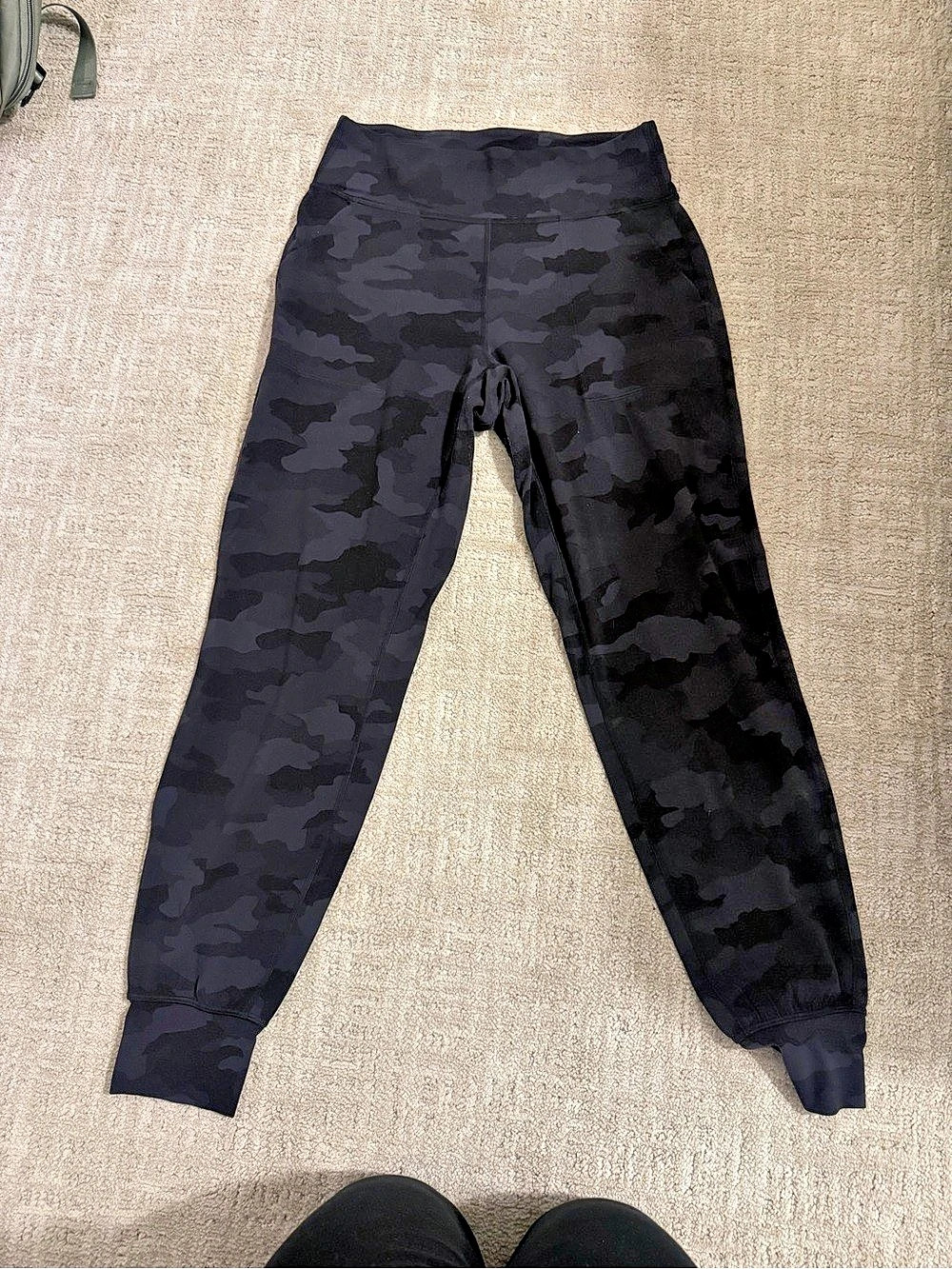 Lululemon Align Jogger Camo Athletic Leggings Black